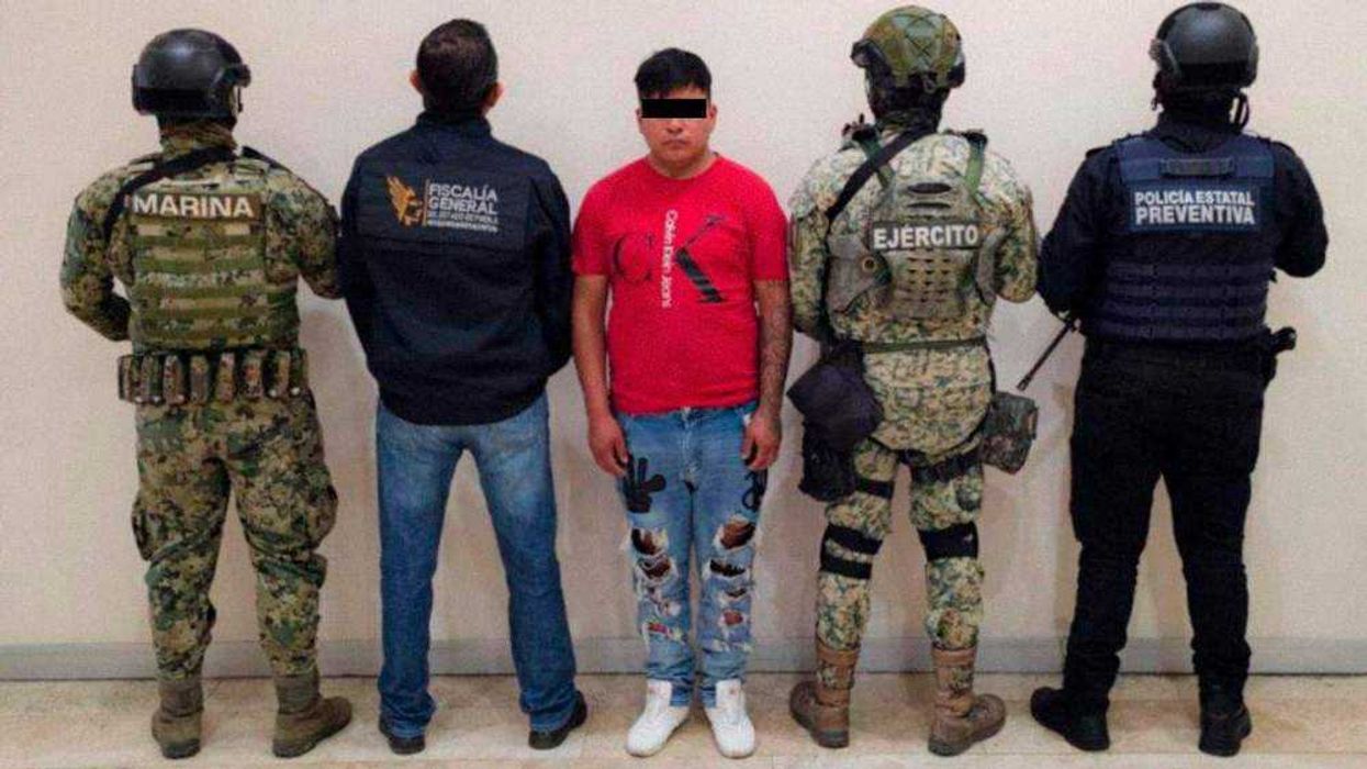 Detención de presuntos generadores de violencia en Puebla.