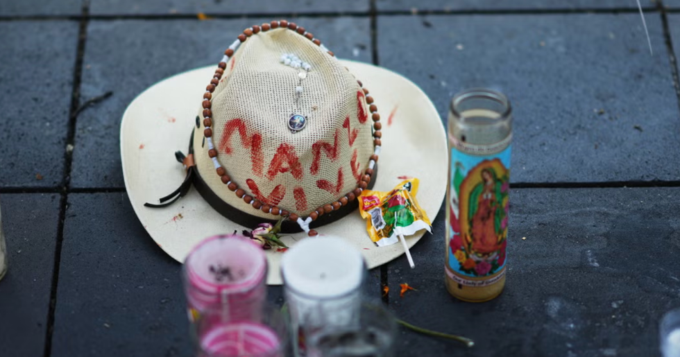 Dos asesinatos en Michoacán reabren el debate de cómo luchar contra los cárteles en México. AP.