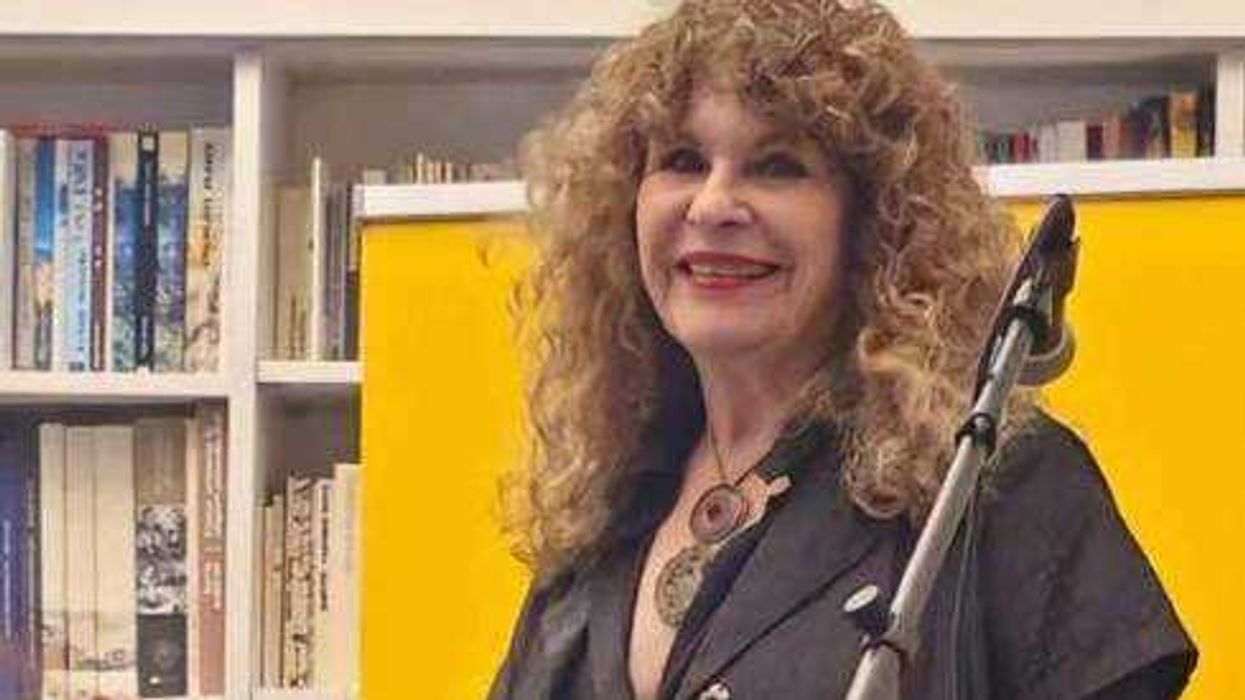 El Premio Carlos Fuentes incluye una escultura del artista mexicano Vicente Rojo, diploma y 125 mil dólares estadounidenses. Foto: