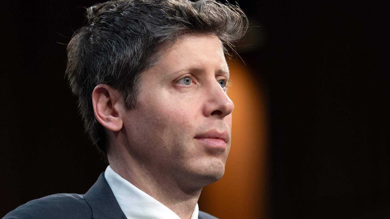 Sam Altman, cofundador y CEO de OpenAI, testifica ante una audiencia del Congreso de EEUU, en Washington, el 8 de mayo de 2025. AP.